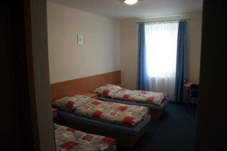 City Hostel Bratislava Buitenkant foto